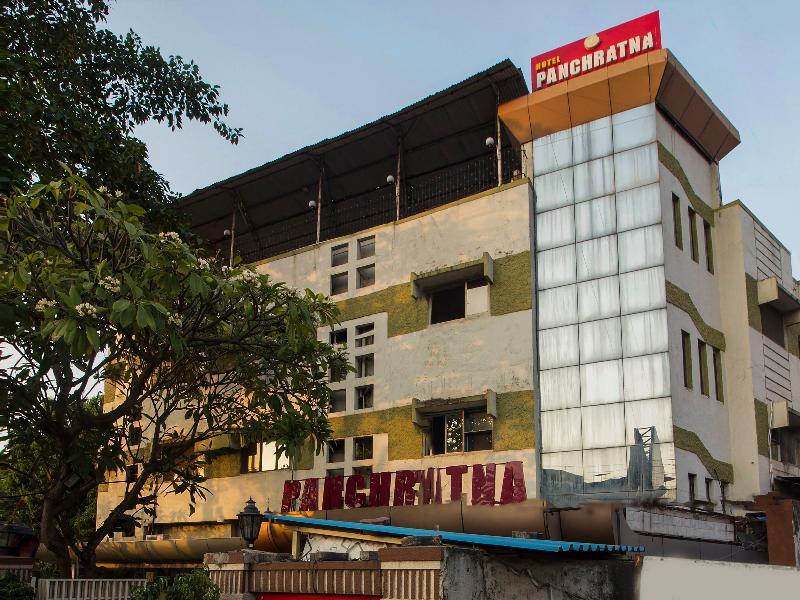 Oyo Flagship 19825 Hotel Panchratna Panvel Exteriér fotografie